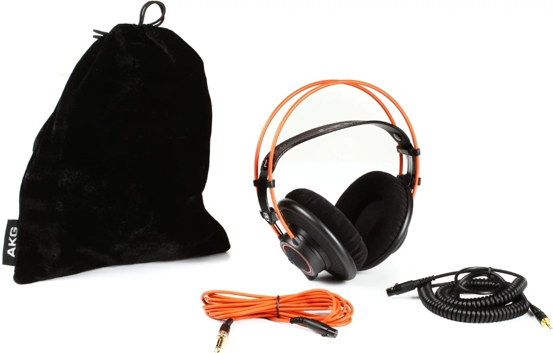 AKG K712PRO ��������� ������. ĳ������ ������ 10 �� - 39 ���