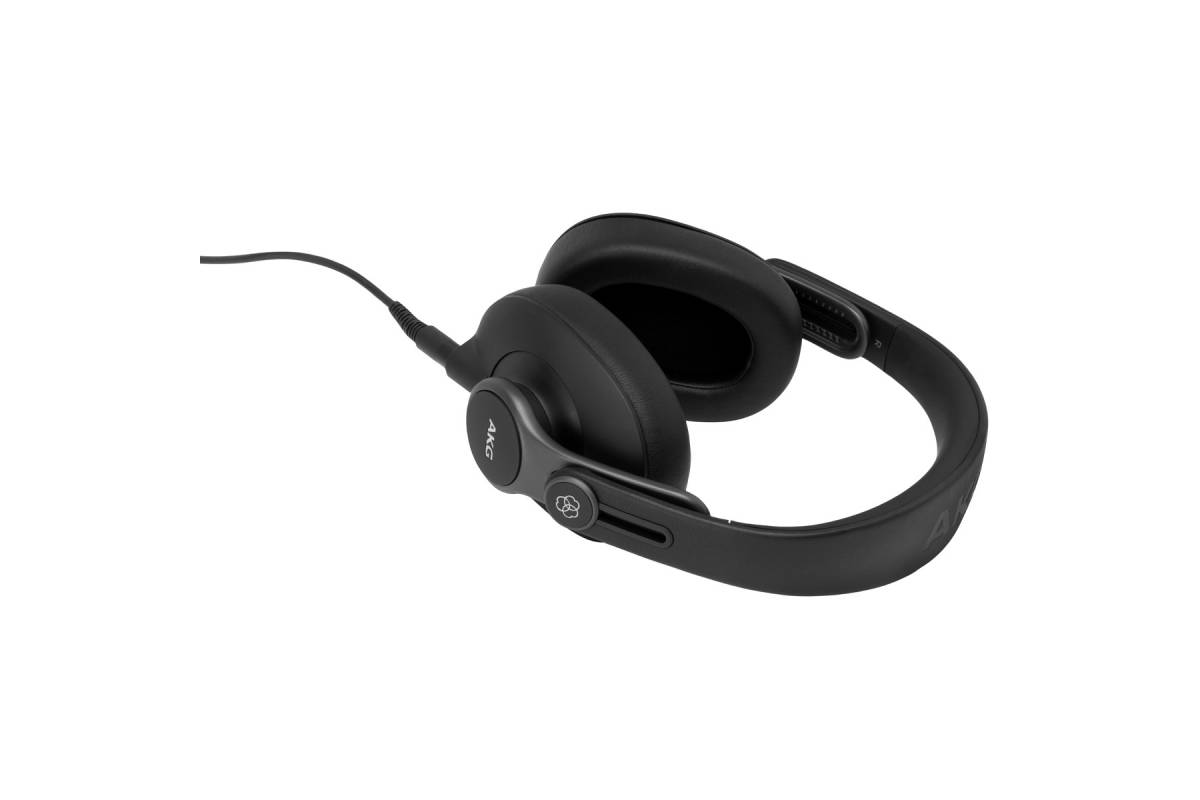 AKG K371 ��������� ������ ������� ���������. ��������� �������  5 - 40000 ��