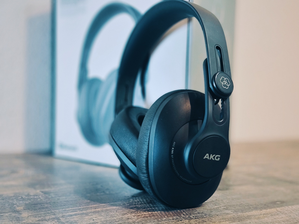 AKG K361 ���������, ������, �������� ���������. ��������� �������  15 - 28000 ��