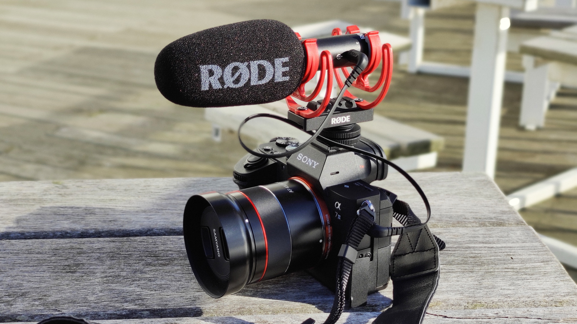 RODE VIDEOMIC GO II ����������, ������������� �������-�����. ��������� �������: 20 �� � 20 ���