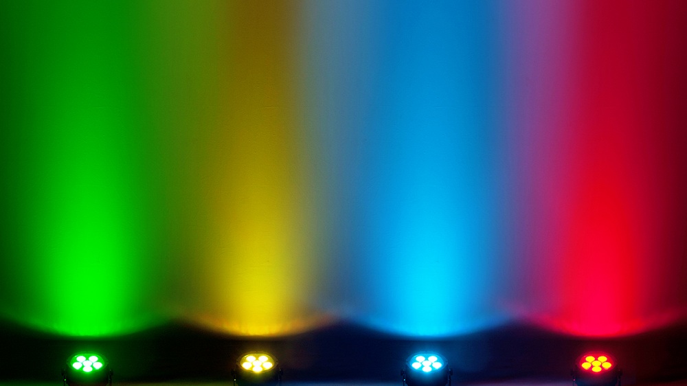 CHAUVET SlimPAR T6 USB ���������� ������ ��������� �����. ���������� � ���������: 18 ��