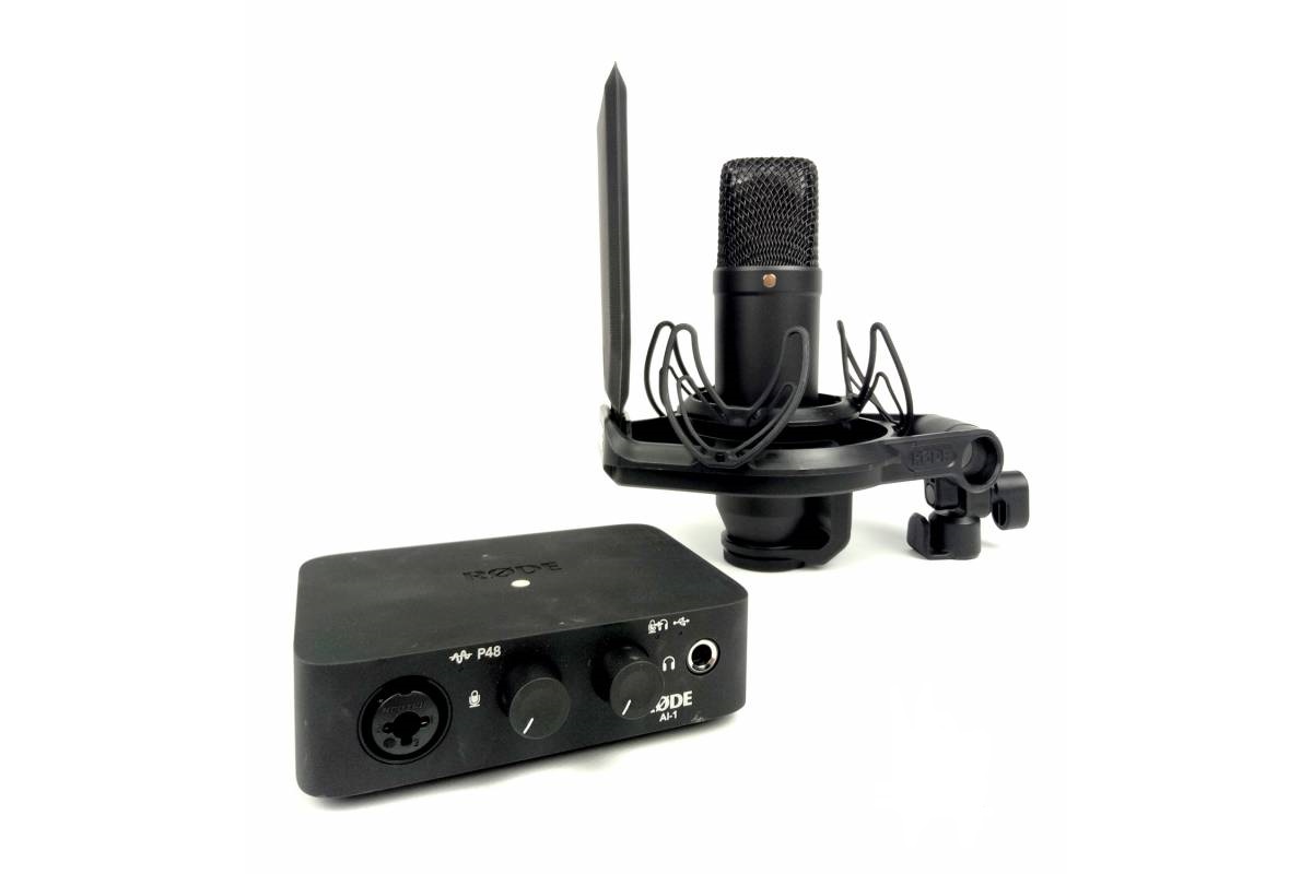 RODE NT1 + Ai-1 Interface Bundle �������� ��� �����������