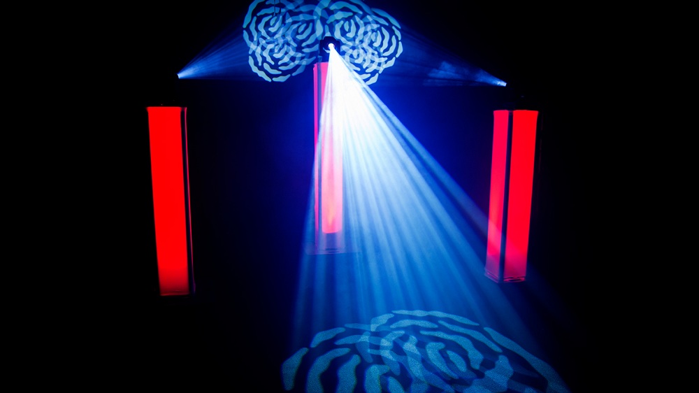 CHAUVET INTIMIDATOR SPOT 255 IRC ������� ������� ������ ���� "���-�-������". ����������: 157 ��