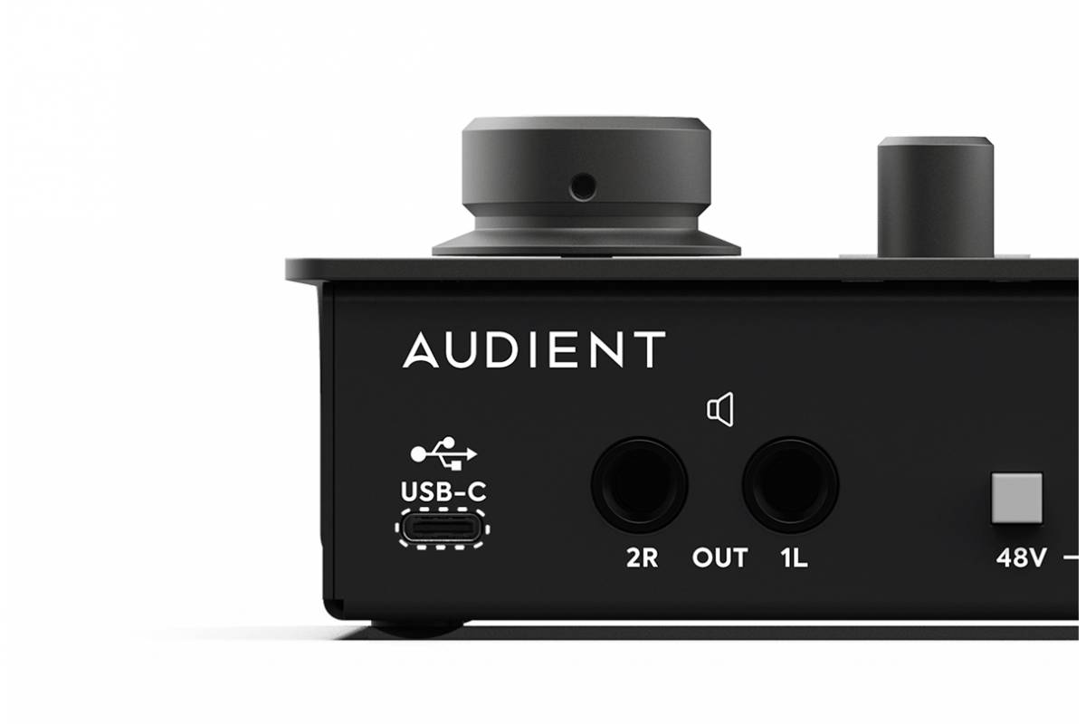 AUDIENT iD4 MKII ������������ �����: 1 x USB-1/4"; 1 x 1/4"