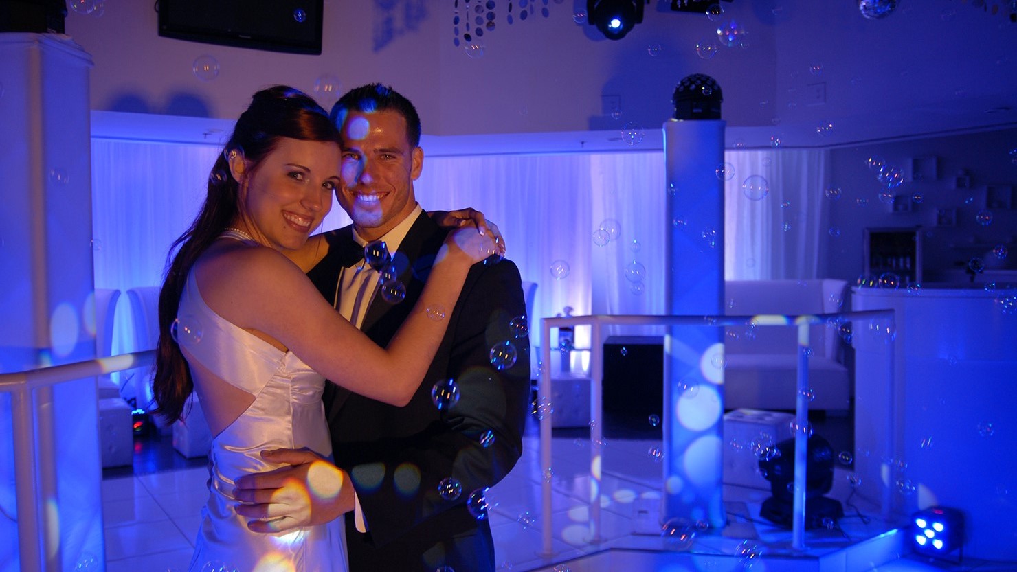 CHAUVET B550 ��� ������. ���������� 3000 ��