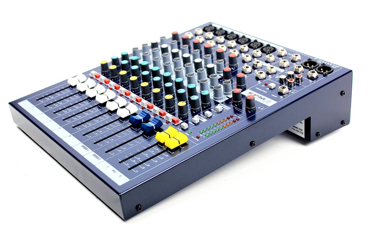 SOUNDCRAFT EPM6 ���������� 8-��������� �������� ����� USB ���������, 6 ���������� �����, 2 �������