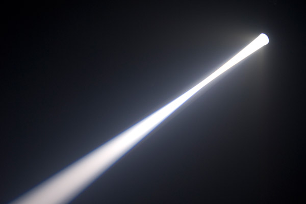 CHAUVET LED PinSpot 2 ���������� � ������ ���������. ��������: 240 � /60 ��