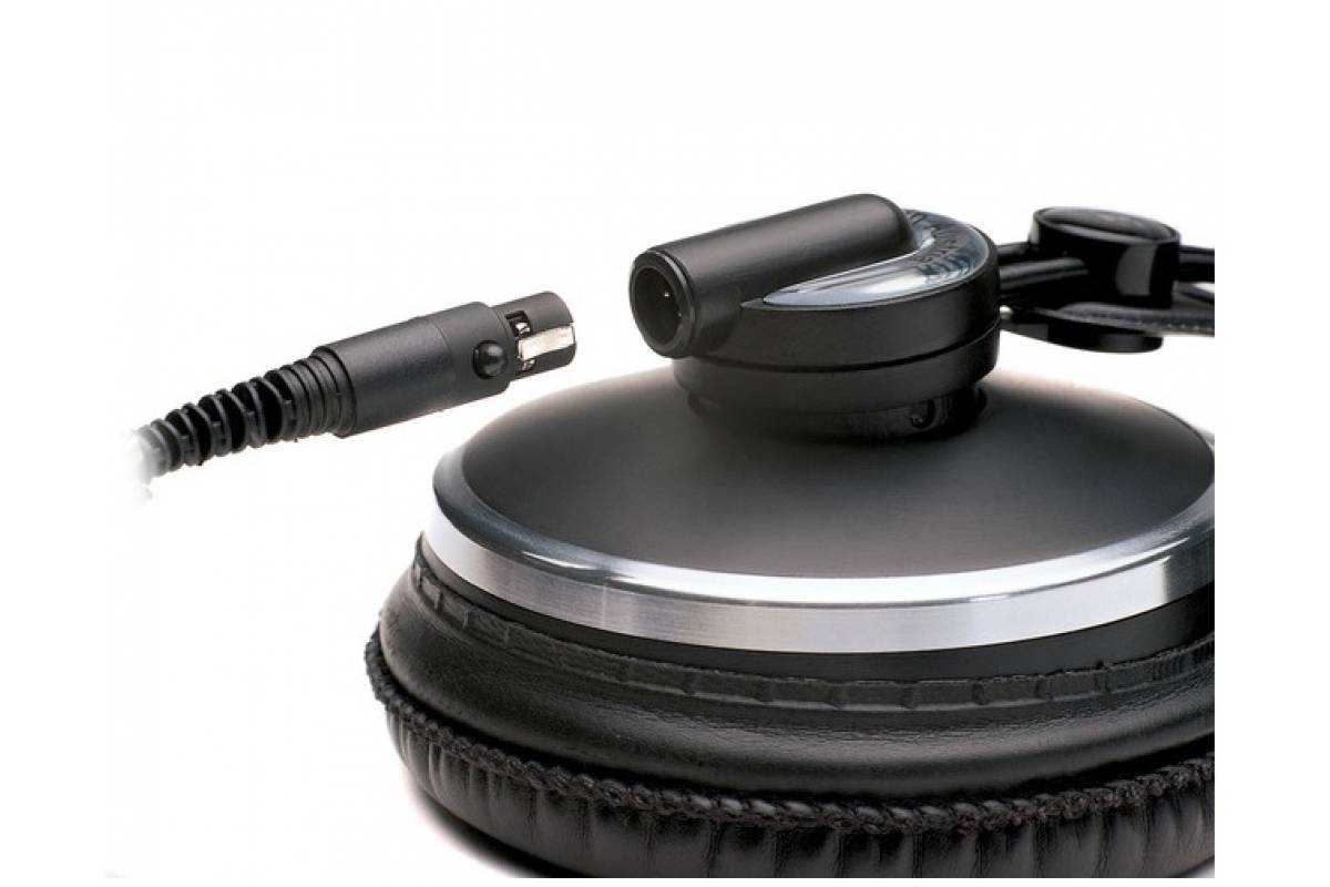 AKG K271 MKII ������ ������� ���������. ��������� �������  16 - 28000 ��