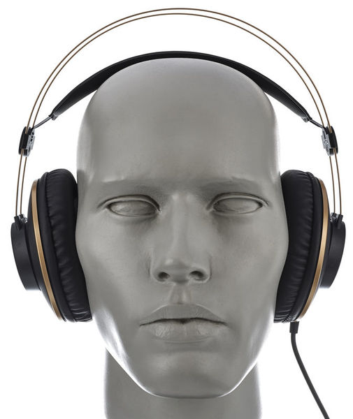 AKG K92 ������ ������� ���������. ��������� �������  16 - 22000 ��