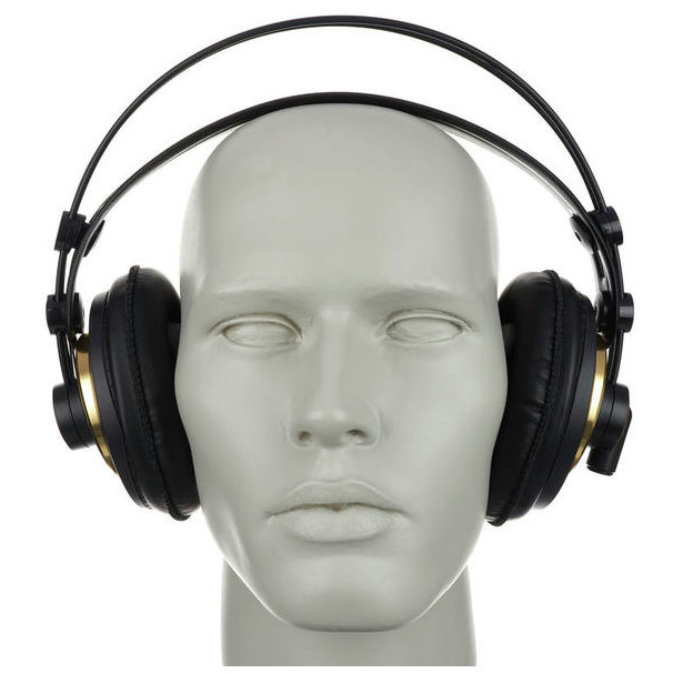 AKG K240 ������������ ���������� ���������. ��������� �������  15 - 25000 ��