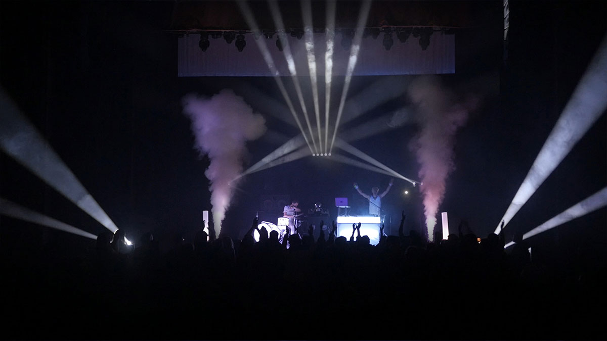 CHAUVET Geyser T6 ��� ������. ���������� 830 ��