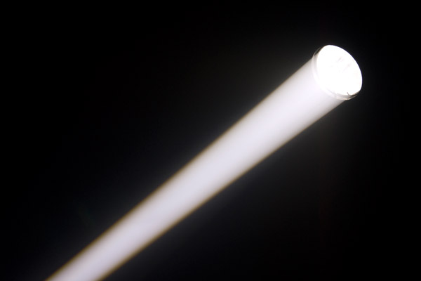 CHAUVET LED PinSpot 2 ���������� � ������ ���������. ��������: 240 � /60 ��